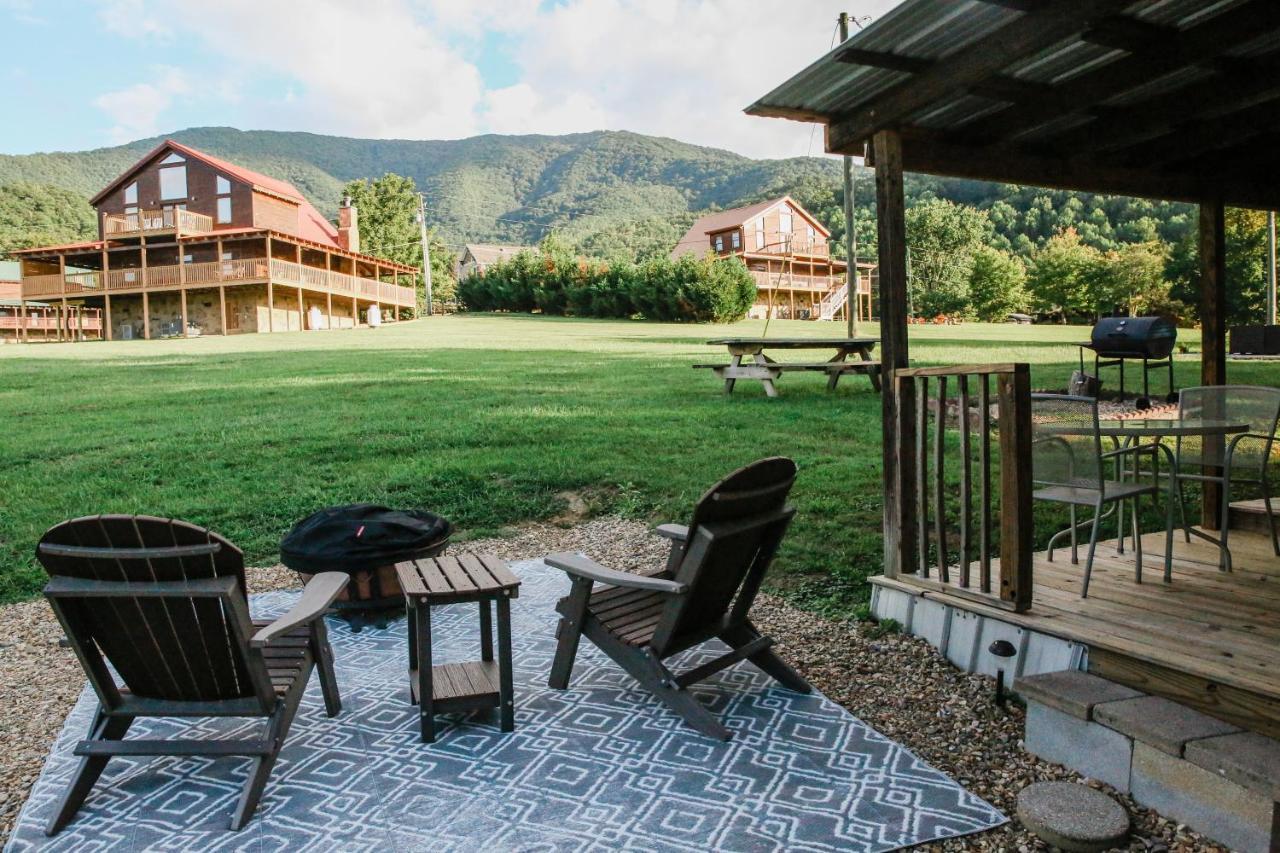 Moonlight Cottage - Your Romantic & Scenic Escape Sevierville Eksteriør billede