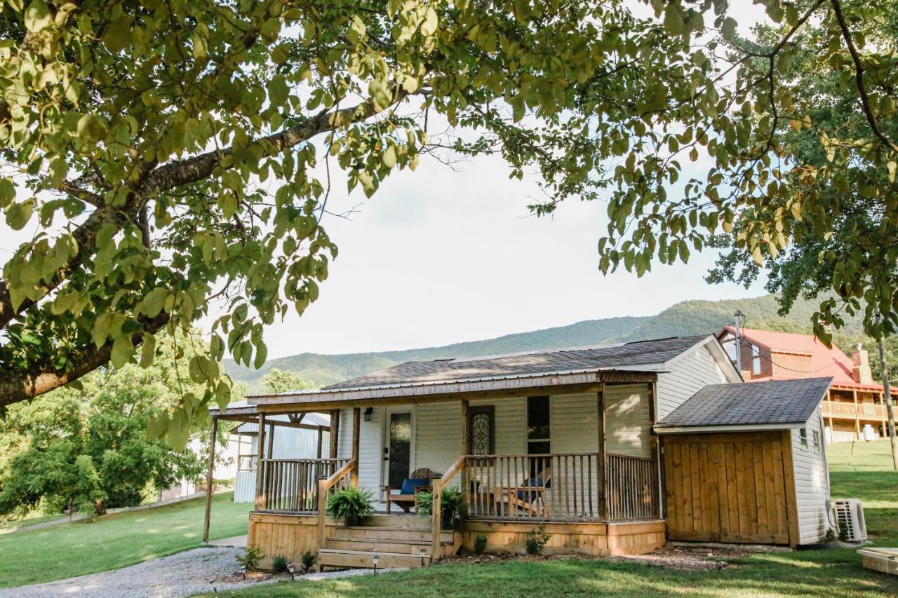 Moonlight Cottage - Your Romantic & Scenic Escape Sevierville Eksteriør billede