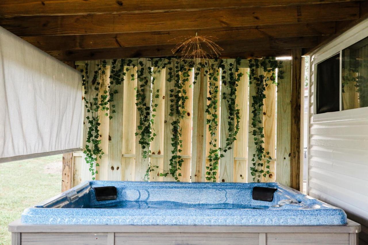 Moonlight Cottage - Your Romantic & Scenic Escape Sevierville Eksteriør billede